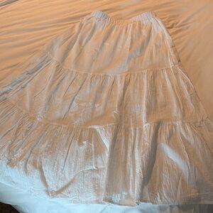 Elegant White Tiered Skirt